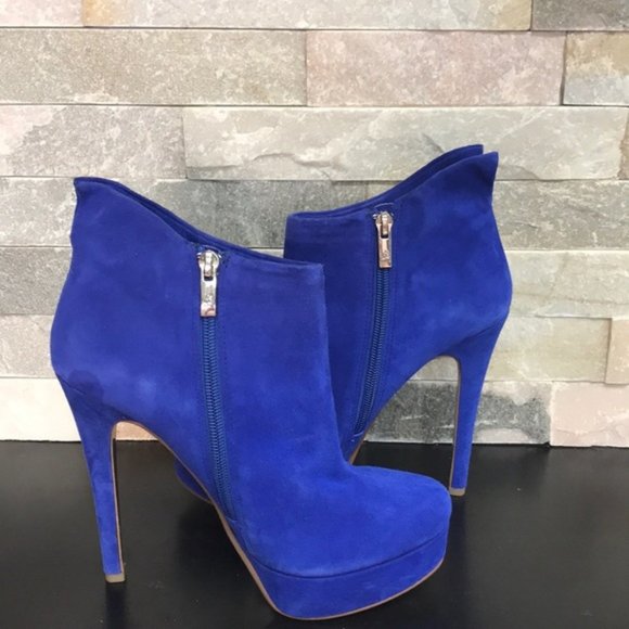 Kristin Cavallari by Chinese Laundry Lavish Bootie - Picture 6 of 13